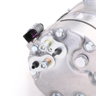 Compressor, Air Conditioning VW Golf IV Hatchback (1J1) 447K0235 - photo 5